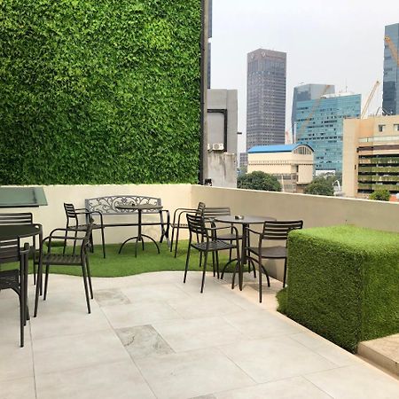 Eightin Hotel Sudirman Джакарта Екстер'єр фото